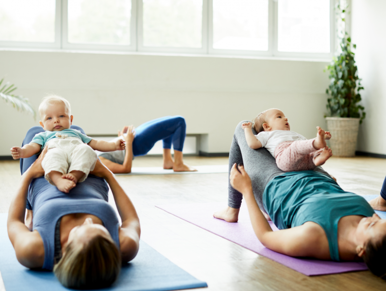 yoga com bebés 
