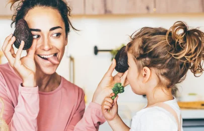 Alimentos anti-inflamatórios: o que não pode faltar no prato das crianças?